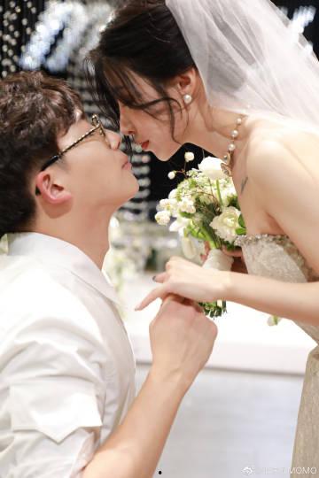 国产穿婚纱视频在线播放